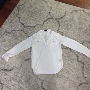 White chafon long sleeve
